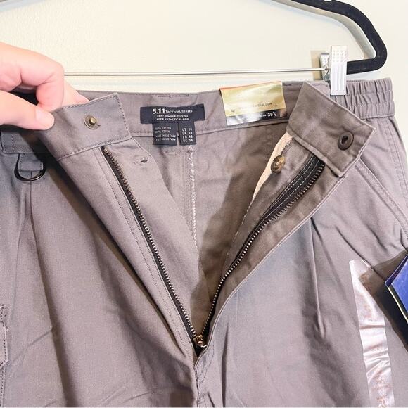5.11 Tactical Men's Gray Multi Pocket Performance Cargo Pant Size 38 NWT - Picture 8 of 16